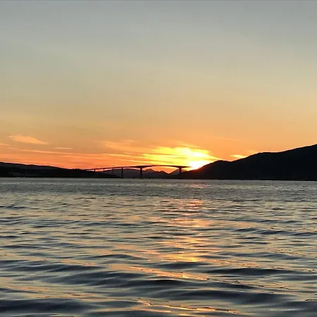 The Gateway To Lejlighed Senja